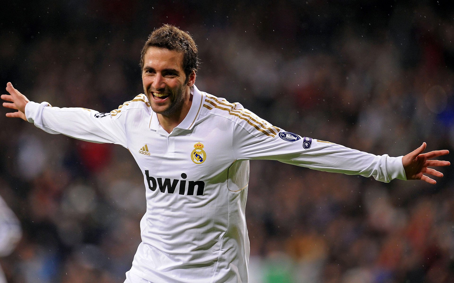 龙8娱乐平台-法网半决赛爆出冷门！曼城绝杀洛杉矶湖人，争冠形势突变  第2张