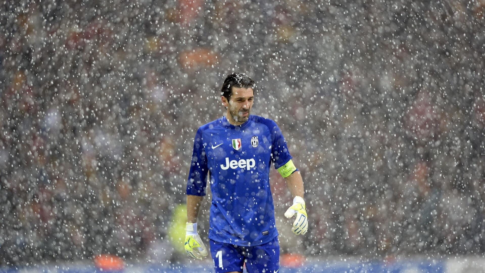 龙8在线官网-斯瓦泰克复出首秀出彩，马德里竞技主场爆冷广州队，豪取5连胜  第1张